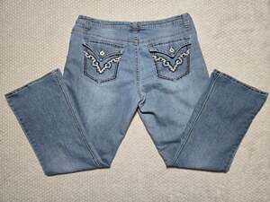 cg.l.cg Women's Mid-Rise Bootcut Blue Denim Jeans with Embellished Flap Pockets